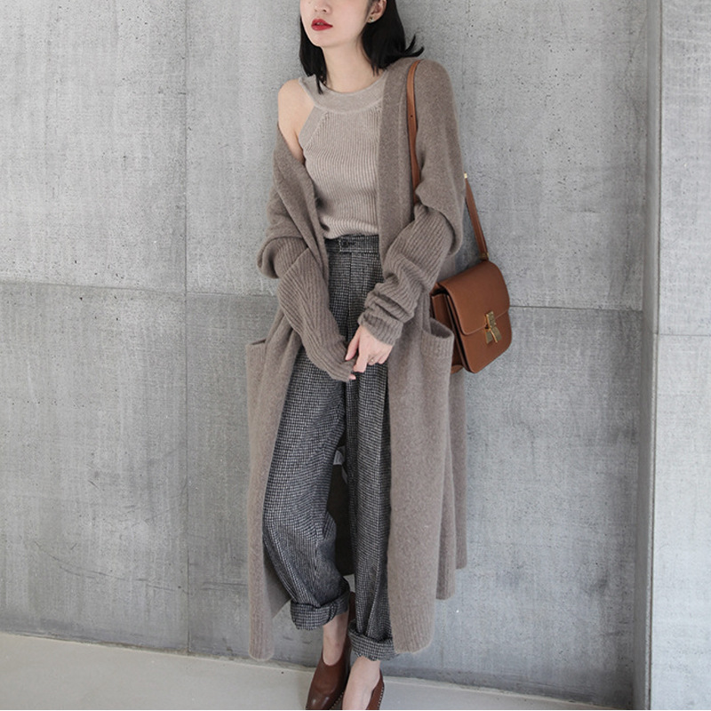 Lazy style mid-length sweater 6 01