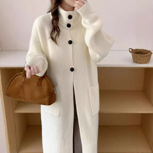 Lazy style mid-length sweater 6