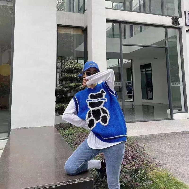 Gray Bear Knit Vest 7