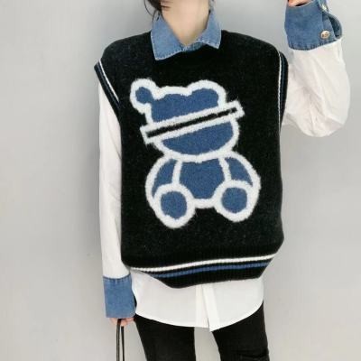 Gray Bear Knit Vest 7