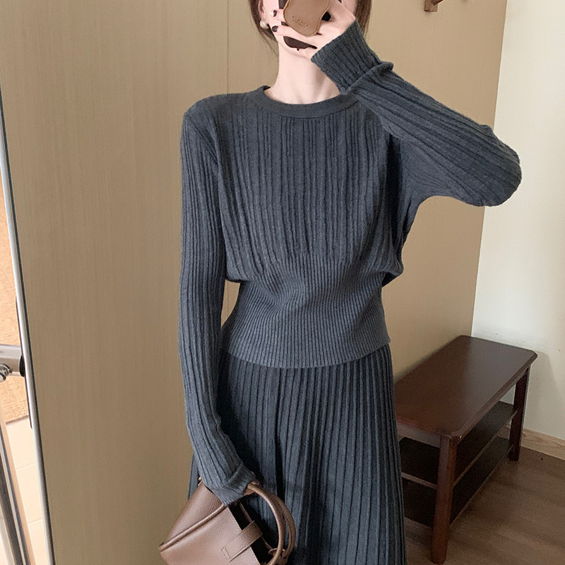 High-end Chanel-style sweater 55 02