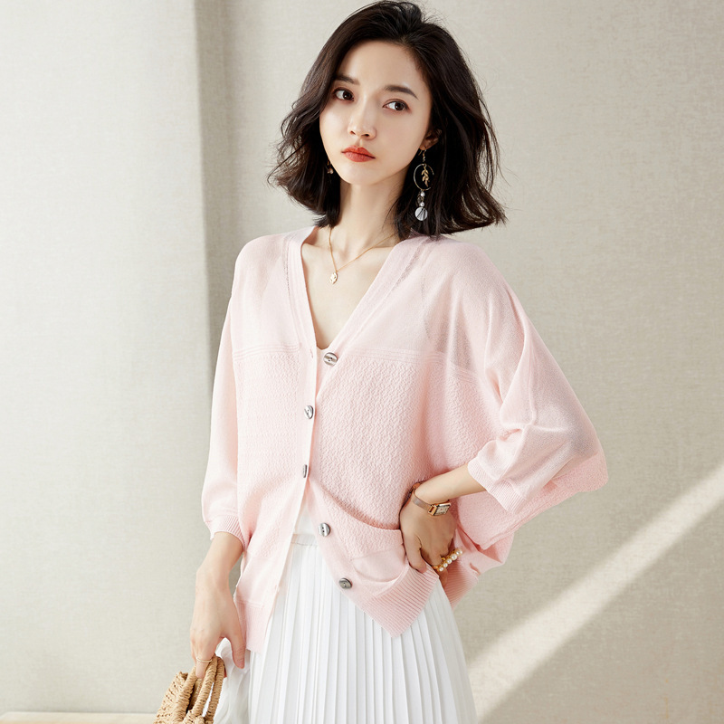 Knitted jacket and air-conditioning shirt 36