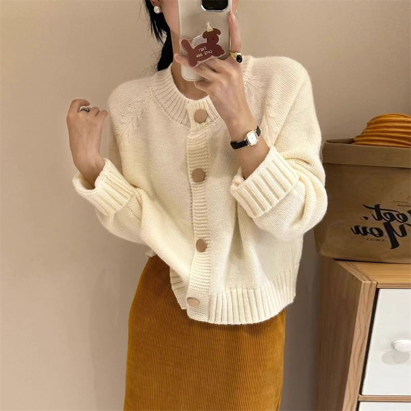 Short sweater jacket 45