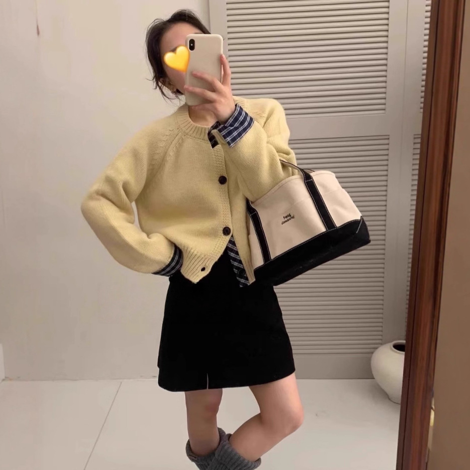 Wear a plaid sweater top 56