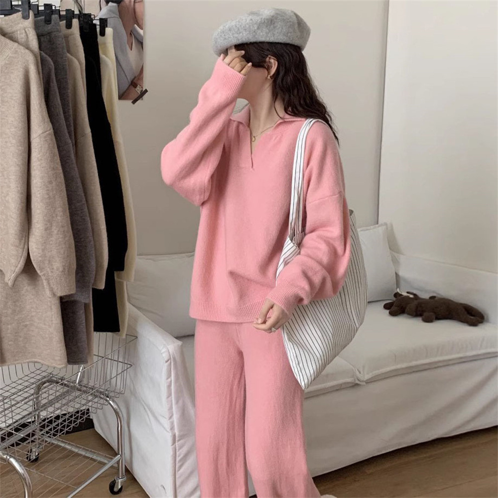 Women's two-piece knitted sweater suit 50